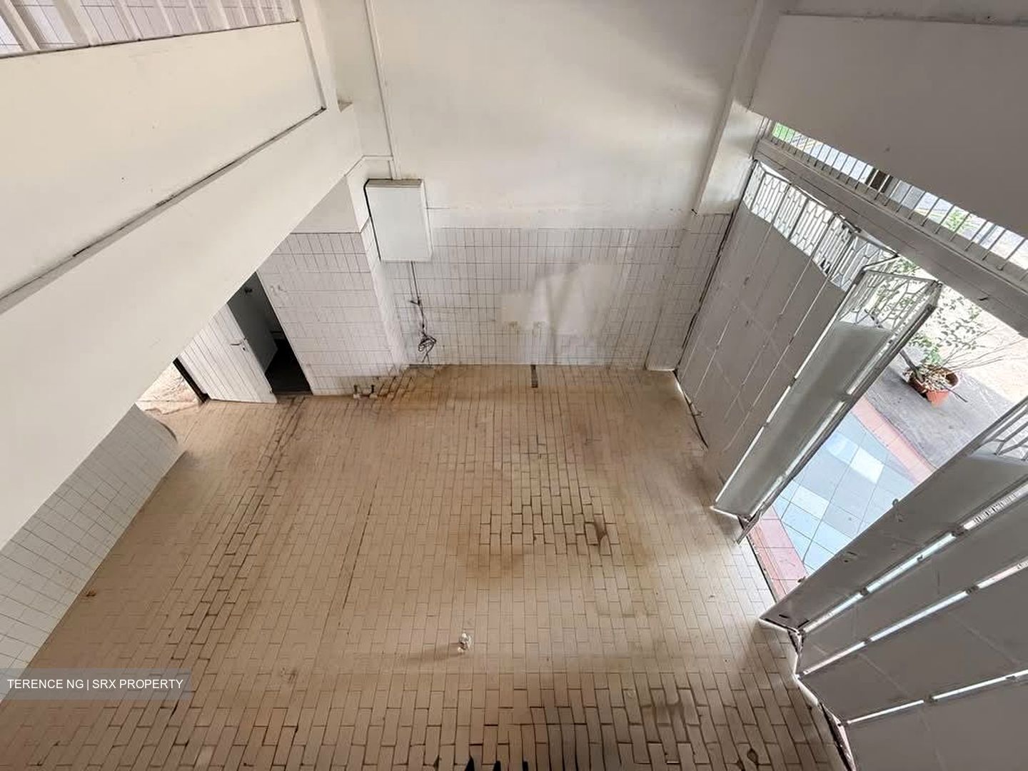 Yio Chu Kang Road (D19), Shop House #605344911